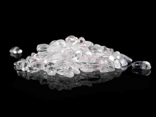 如何有效利用水晶为和田玉进行消磁与净化